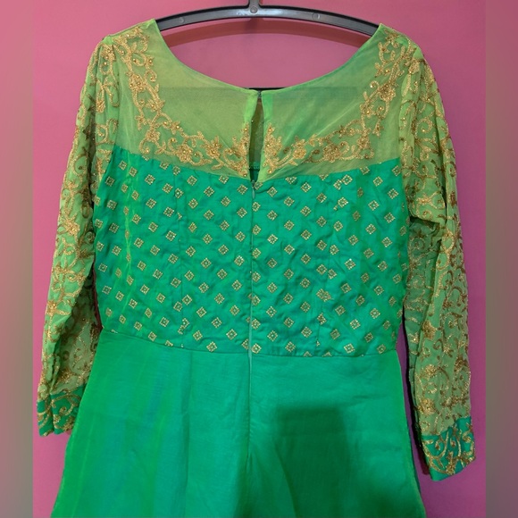 Hastkala Green Ethnic Salwar Suit with Gold work Size XL - Picture 4 of 8